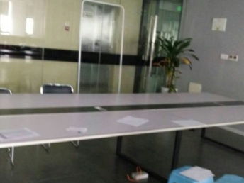 圖 專(zhuān)業(yè)收售二手員工桌老板桌辦公桌等二手辦公家具 重慶辦公用品